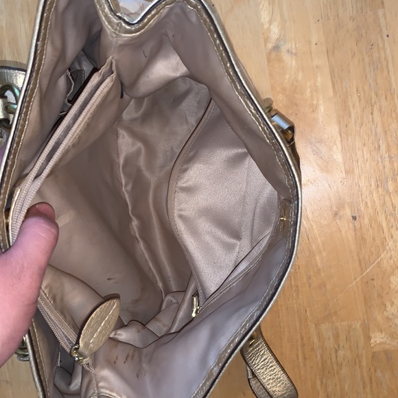 Coach bag - medium size gold shimmer used - Picture 5 of 7